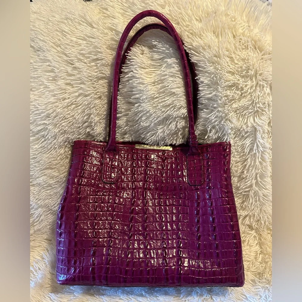 Brahmin pink crocodile expandable shoulder bag tote - Picture 1 of 12